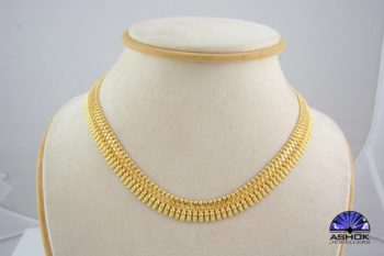 NECKPIECES 0053